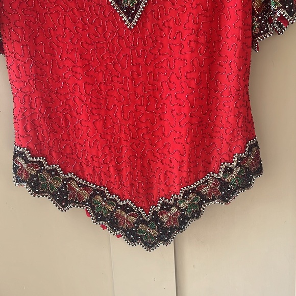 Vintage Laurence Kazar Sz M Allover Sequin Red Holiday Bow Novelty Trim Blouse - Picture 10 of 14